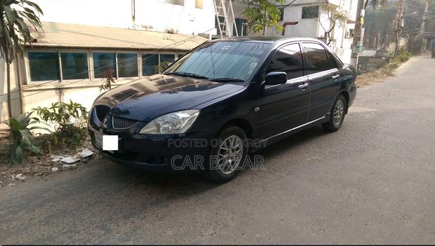 Mitsubishi Lancer GLX Manual Gear 2003