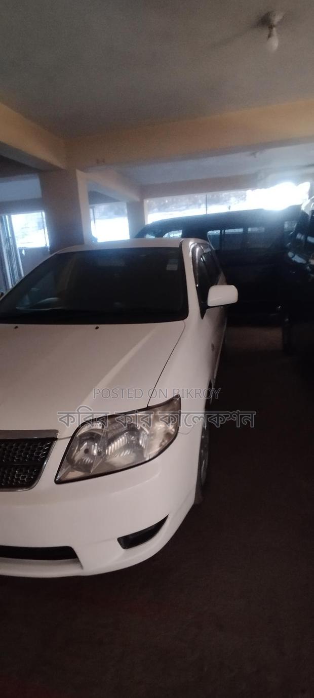 Toyota Fielder white 2006