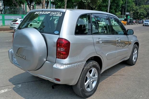 Toyota RAV4 L PACKAGE OCTANE 2005