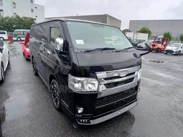 Toyota Hiace SUPER GL DARK PRIME 2021