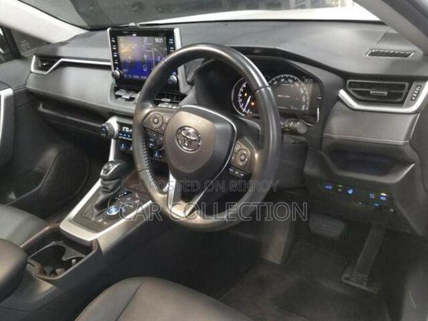 Toyota RAV4 G-Z Non Hybrid Pearl 2021