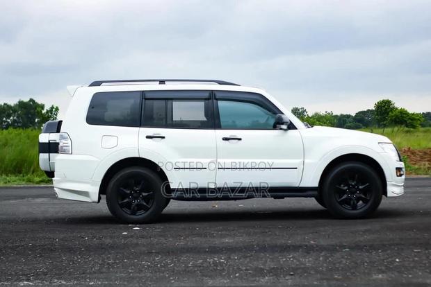 Mitsubishi Pajero V93 THE BRICK 2021
