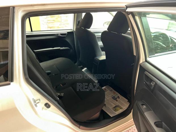 Toyota Corolla Fielder 1.5 Hybrid FWD 2020 White