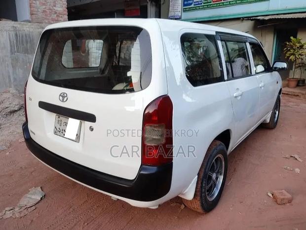 Toyota Probox 1.5 CNG 2WD 2005 White