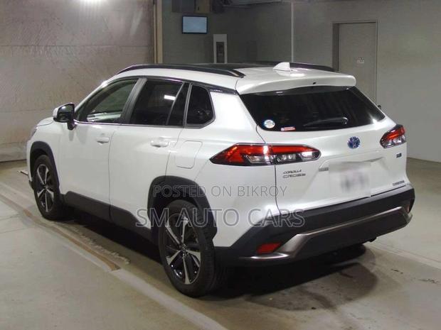 Toyota Corolla Cross Z Pearl Full Option 2021