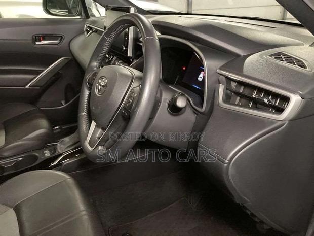 Toyota Corolla Cross Z Pearl Full Option 2021