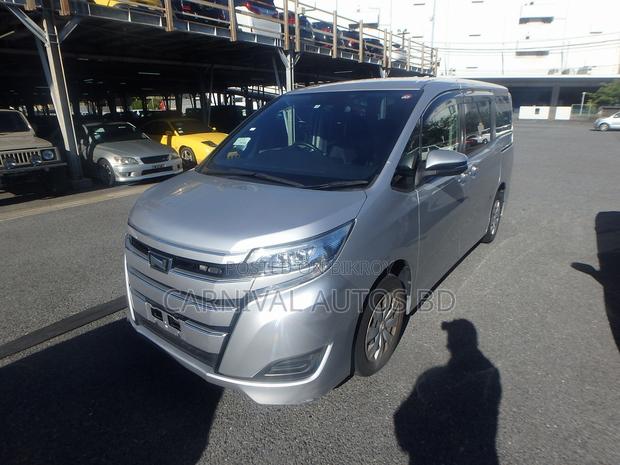 Toyota Noah X PACKAGE NON-HY 2020