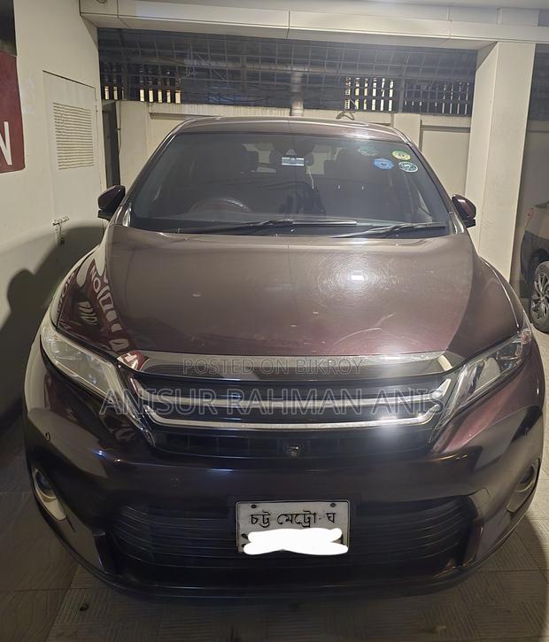Toyota Harrier 2016