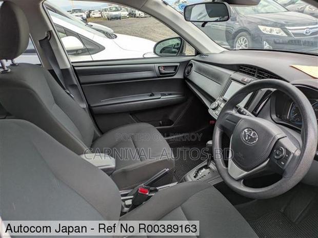 Toyota Axio EX PACKAGE HYBRID 2020