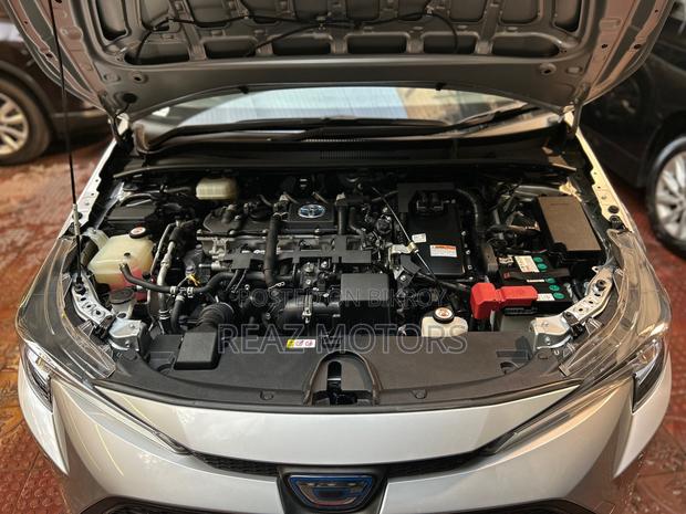 Toyota Corolla GX PKG SILVER / 2020