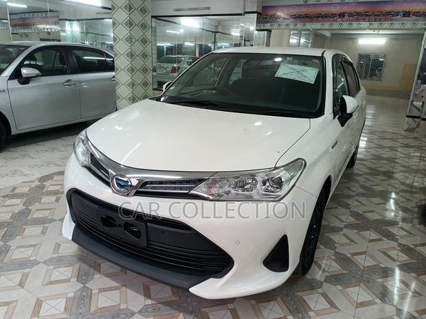 Toyota Axio Ex Hybrid White 2020