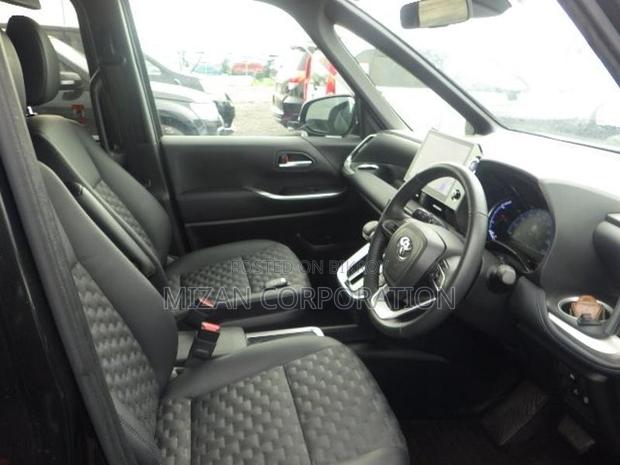 Toyota Voxy SZ Package 2022