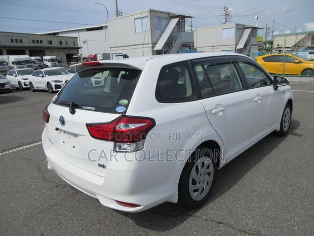 Toyota Fielder EX 2020