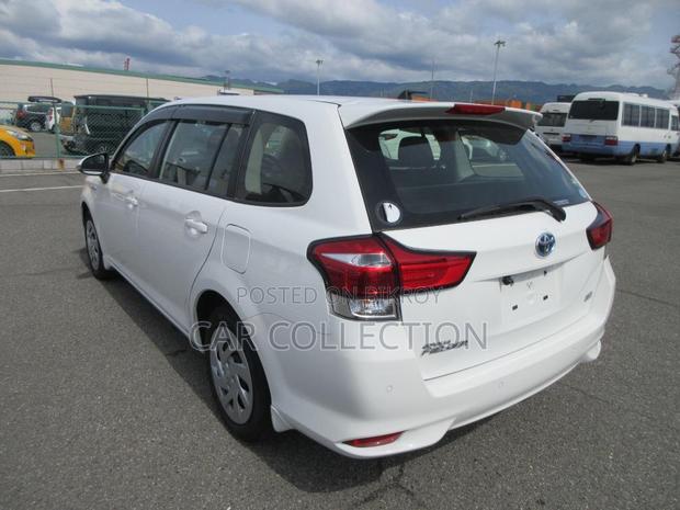 Toyota Fielder EX 2020