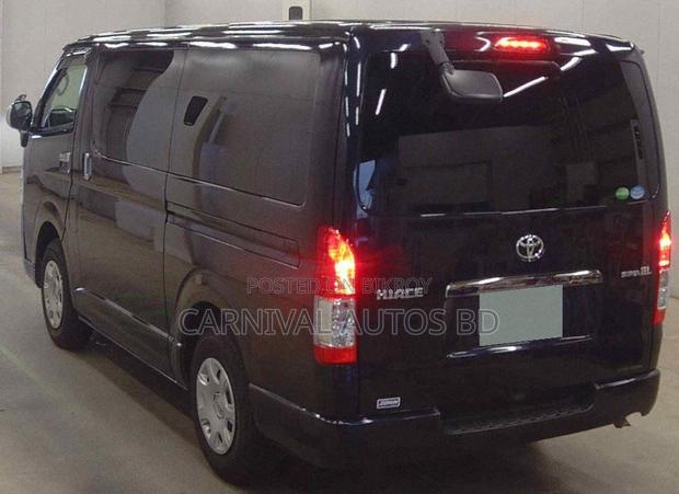 Toyota Hiace SUPER GL DARK PRIME 2020