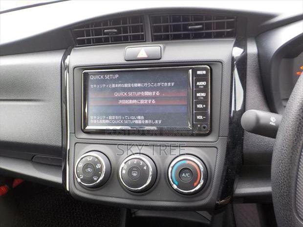 Toyota Axio EX P a c k g e 2020