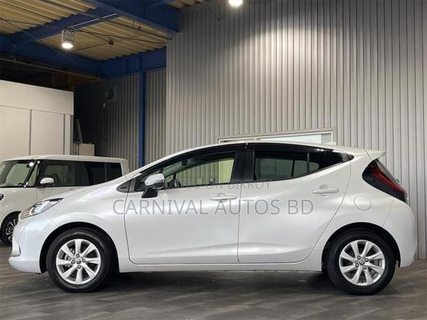 Toyota Aqua z HYBRID 2021
