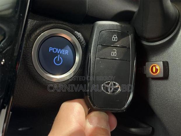 Toyota Aqua z HYBRID 2021