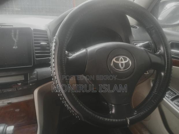 Toyota Premio 2002