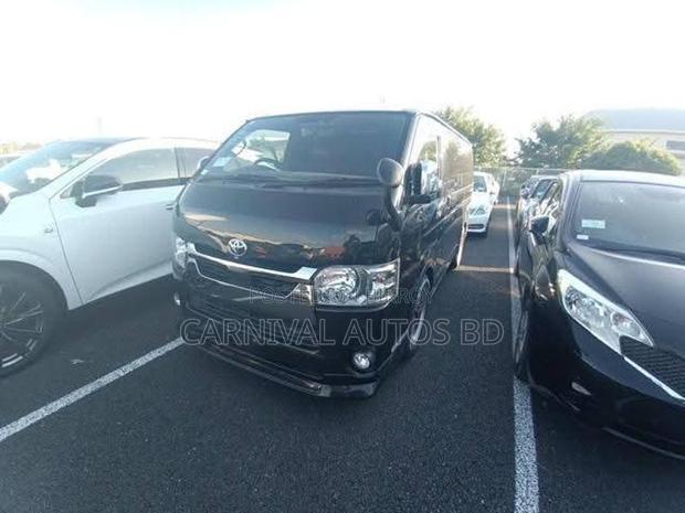 Toyota Hiace SUPER GL DARK PRIME 2020