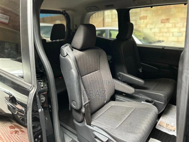 Toyota Noah 2022 Black