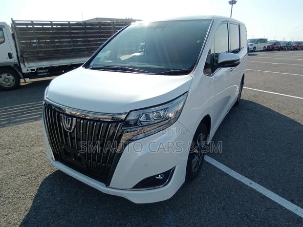 Toyota Esquire Petrol Gi Premium 2021