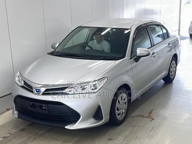 Toyota Axio Hybrid S Package 2021
