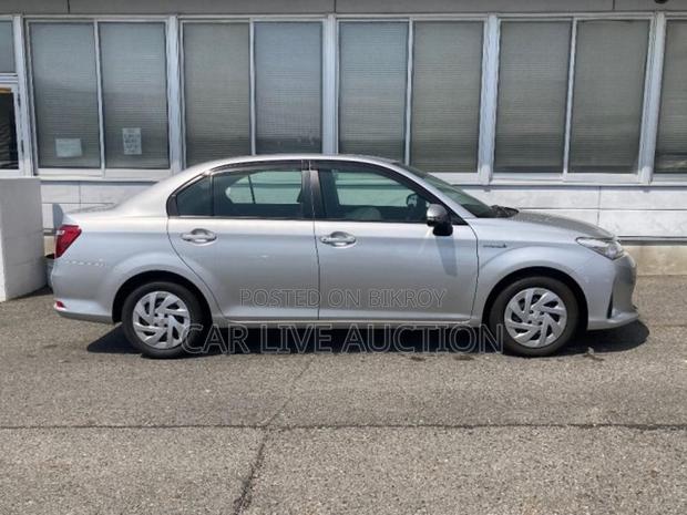 Toyota Axio Hybrid S Package 2021