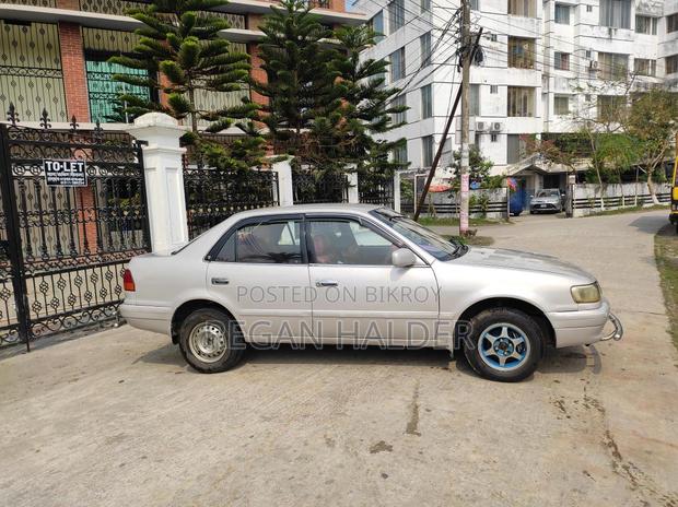 Mitsubishi Challenger 2001