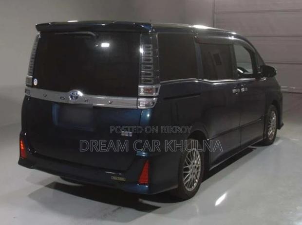 Toyota Voxy ZS KIRAMIKI BLACK 2021