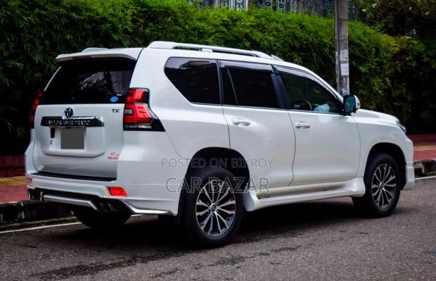 Toyota Land Cruiser Prado 2.7 2018 Pearl
