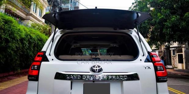 Toyota Land Cruiser Prado 2.7 2018 Pearl