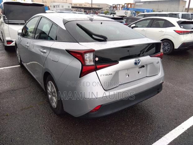 Toyota Prius S SAFETY SILVER 2020