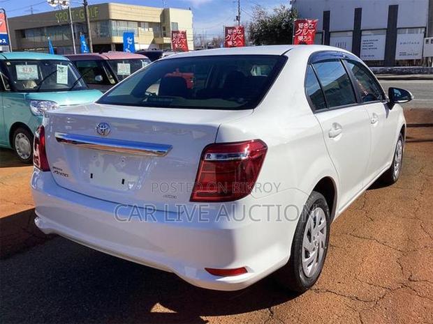 Toyota Axio NON HYBRID EX 2021