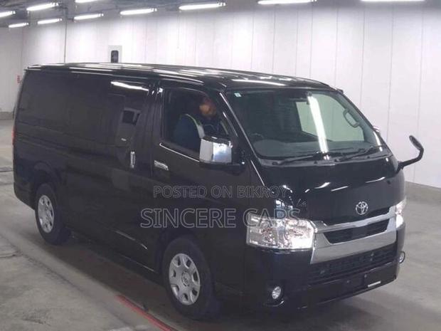 Toyota Hiace SUPER GL LED 360CAM 2022