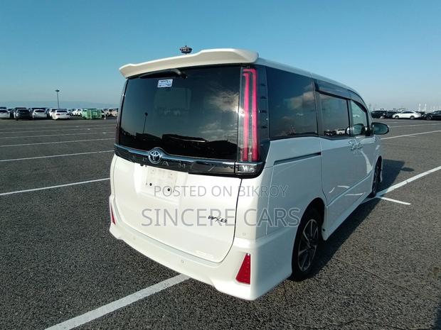 Toyota Noah SI WXB3 NON-HYBRID 2021