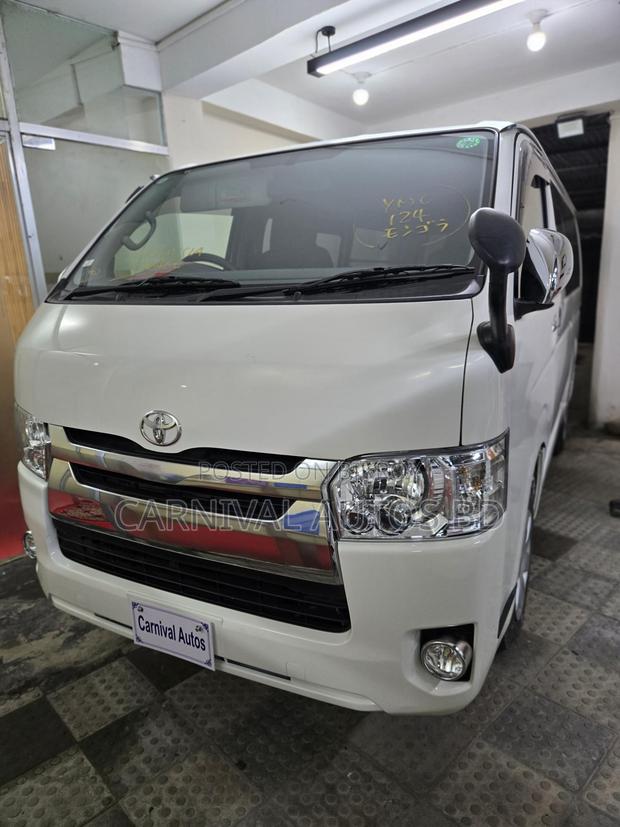 Toyota Hiace GL DHAKA READY UNIT 2020