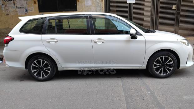 Toyota Fielder 2020