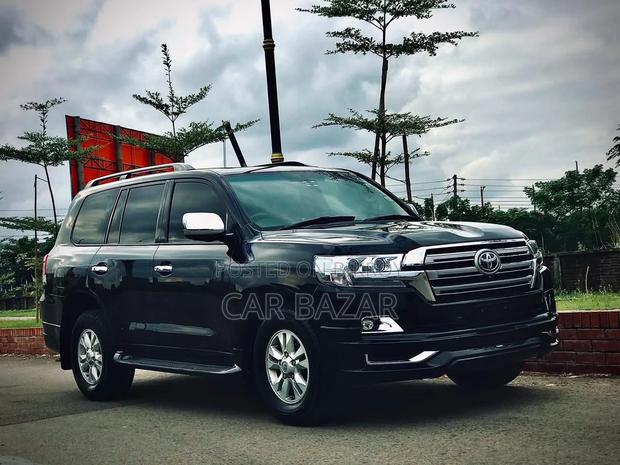 Toyota Land Cruiser V8 VXR DIESEL 2011