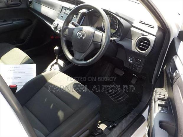 Toyota Axio EX NON-HYBRID 2021