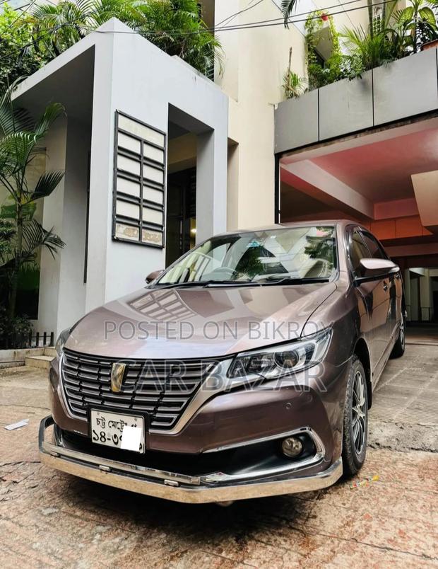 Toyota Premio FL LED PKG BRONZE 2020