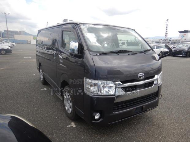 Toyota Hiace SUPER GL KEY START 2020