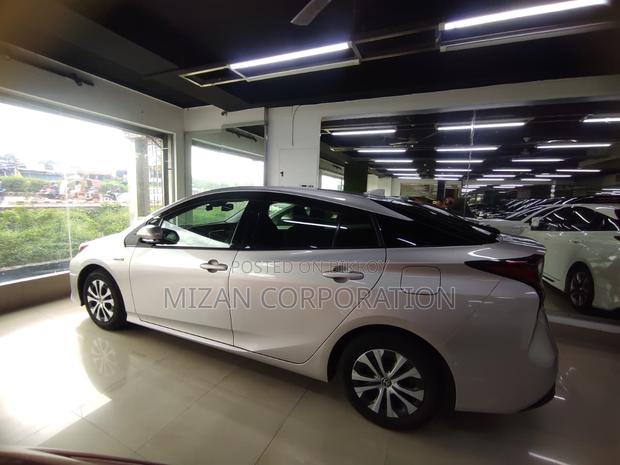 Toyota Prius A package-Beige clr 2020