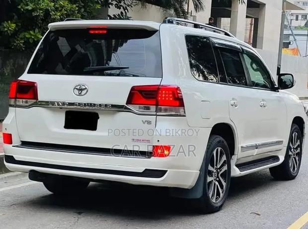 Toyota Land Cruiser V8.VX.LIMITED 2014