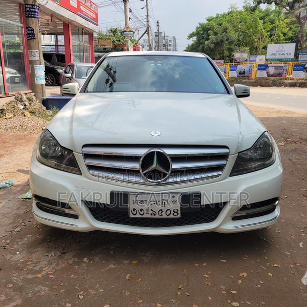Mercedes-Benz C-Class 2012 White