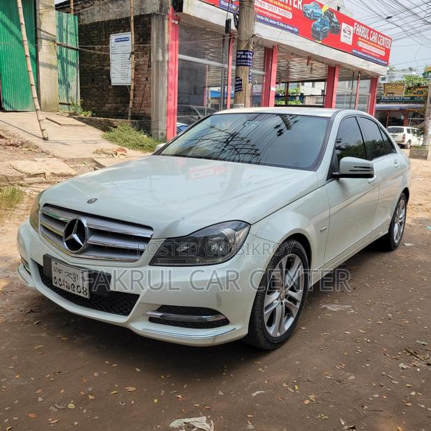Mercedes-Benz C-Class 2012 White