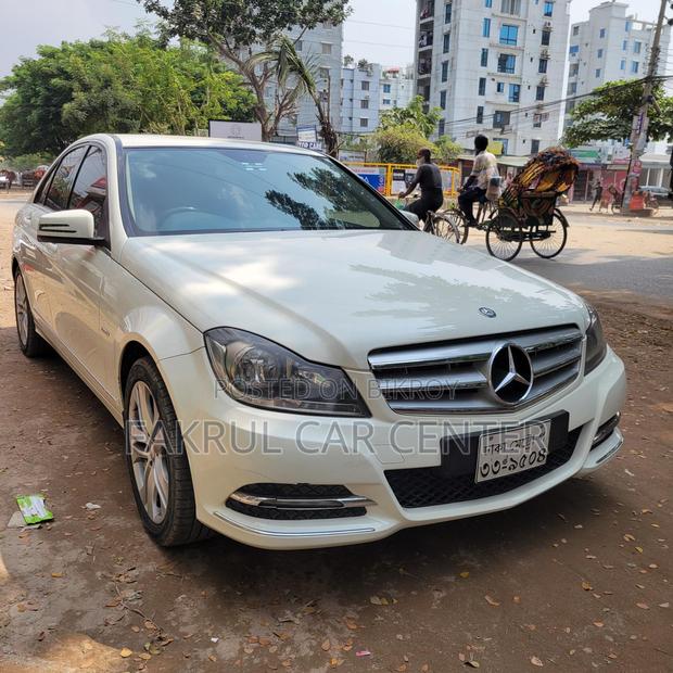 Mercedes-Benz C-Class 2012 White