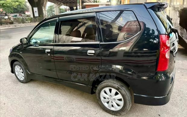Toyota Avanza G 7SEATER BLACK 2010