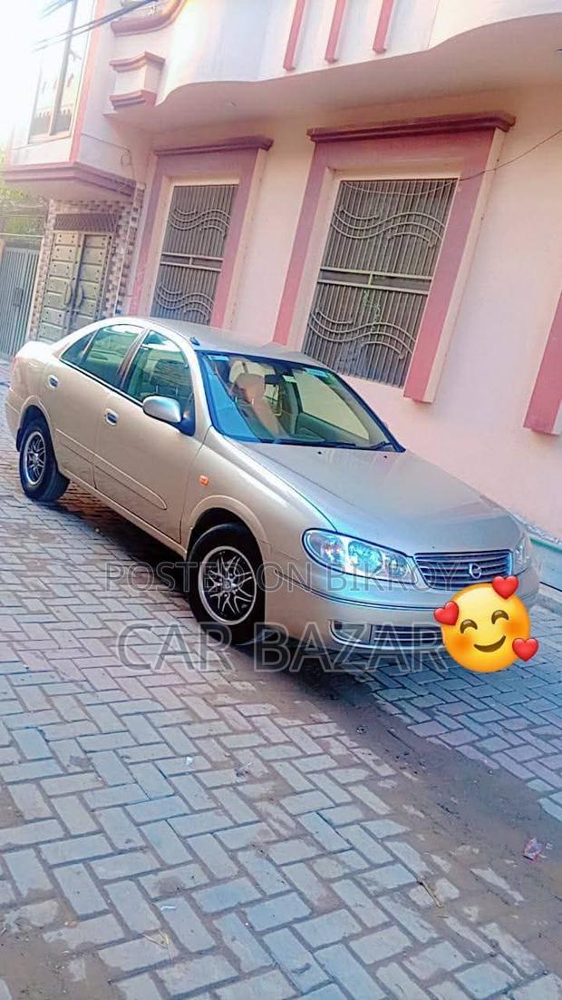 Nissan Sunny Ex Saloon Golden 2005 Gold