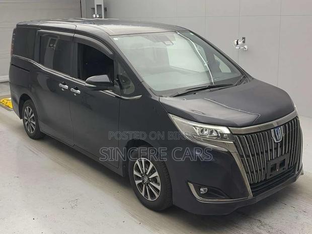 Toyota Esquire GI PREMIUM HYBRID 2021